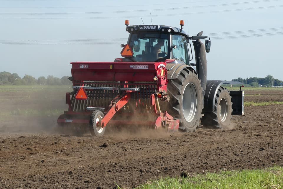 Farm Equipment Maintenance Tips